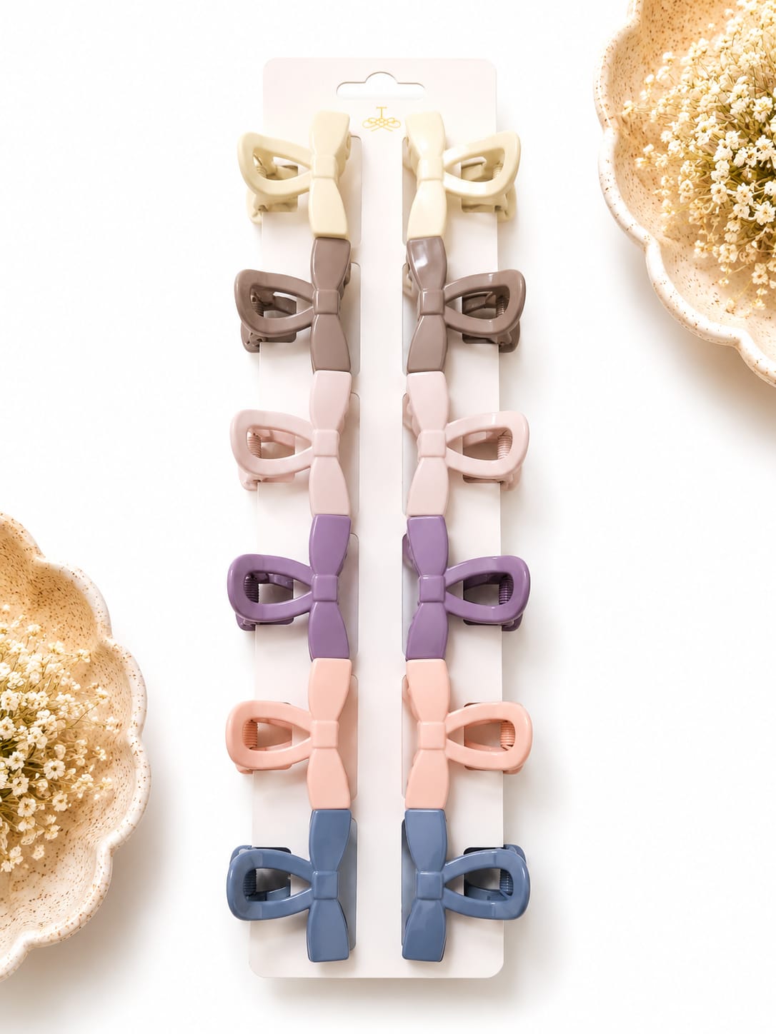 Bow Shape Medium Hair Claw Clip 1
