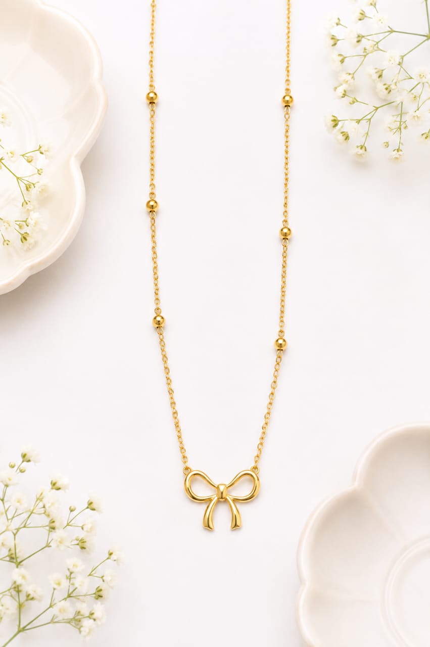 Anti-tarnish Gold Bow Pendant Beaded Necklace