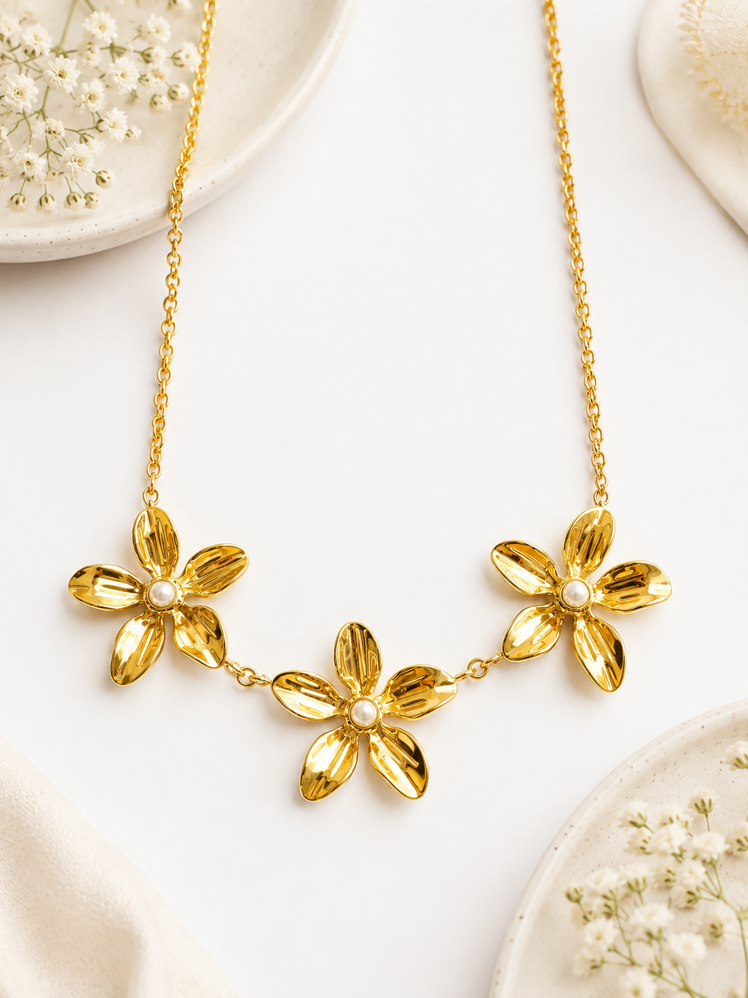 Anti-tarnish 18K Gold Plated Triple Pearl Flower Necklace