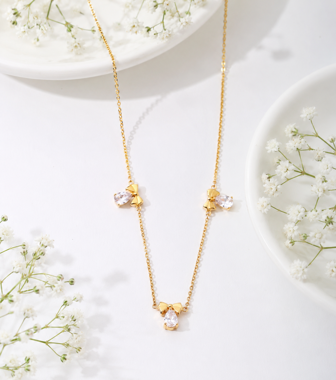 Anti-tarnish Bow Chain - White