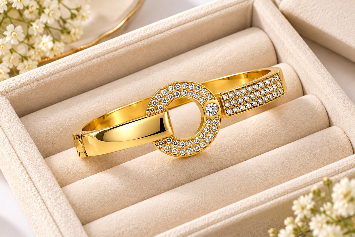 Anti-Tarnish Crystal Interlocking Circle Bangle Bracelet - Baby Size