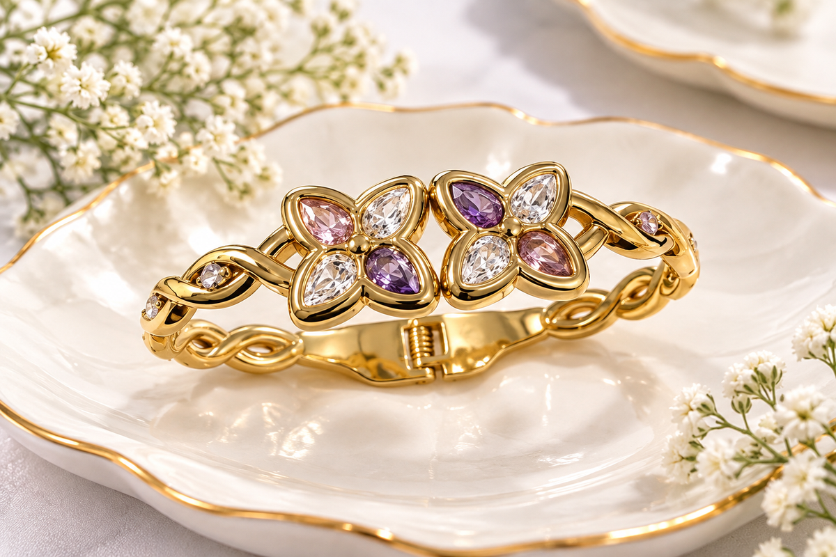 Anti-tarnish Crystal Four-Leaf Clover Flower Kada