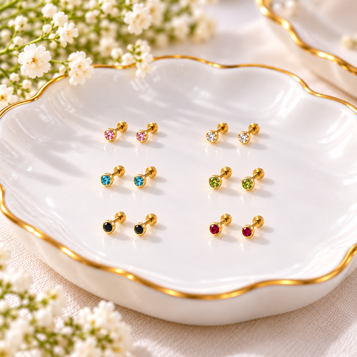 Round Crystal Flatback Stud